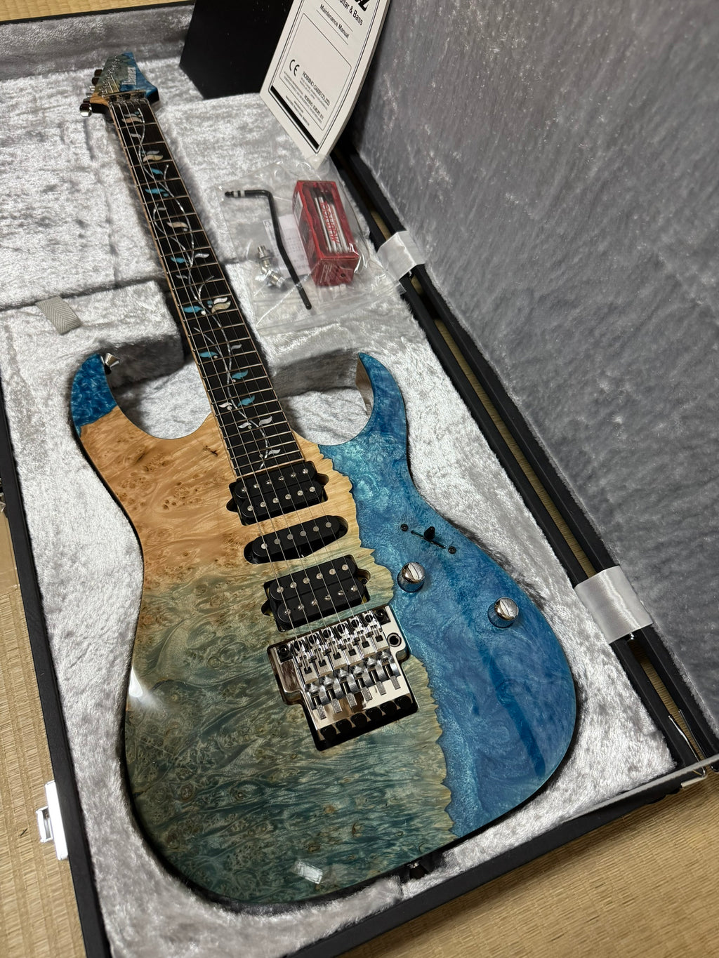 [신품] Ibanez J·Custom JCRG25C02 Limited Model 2025 아이바네즈 한정판 하이엔드 모델