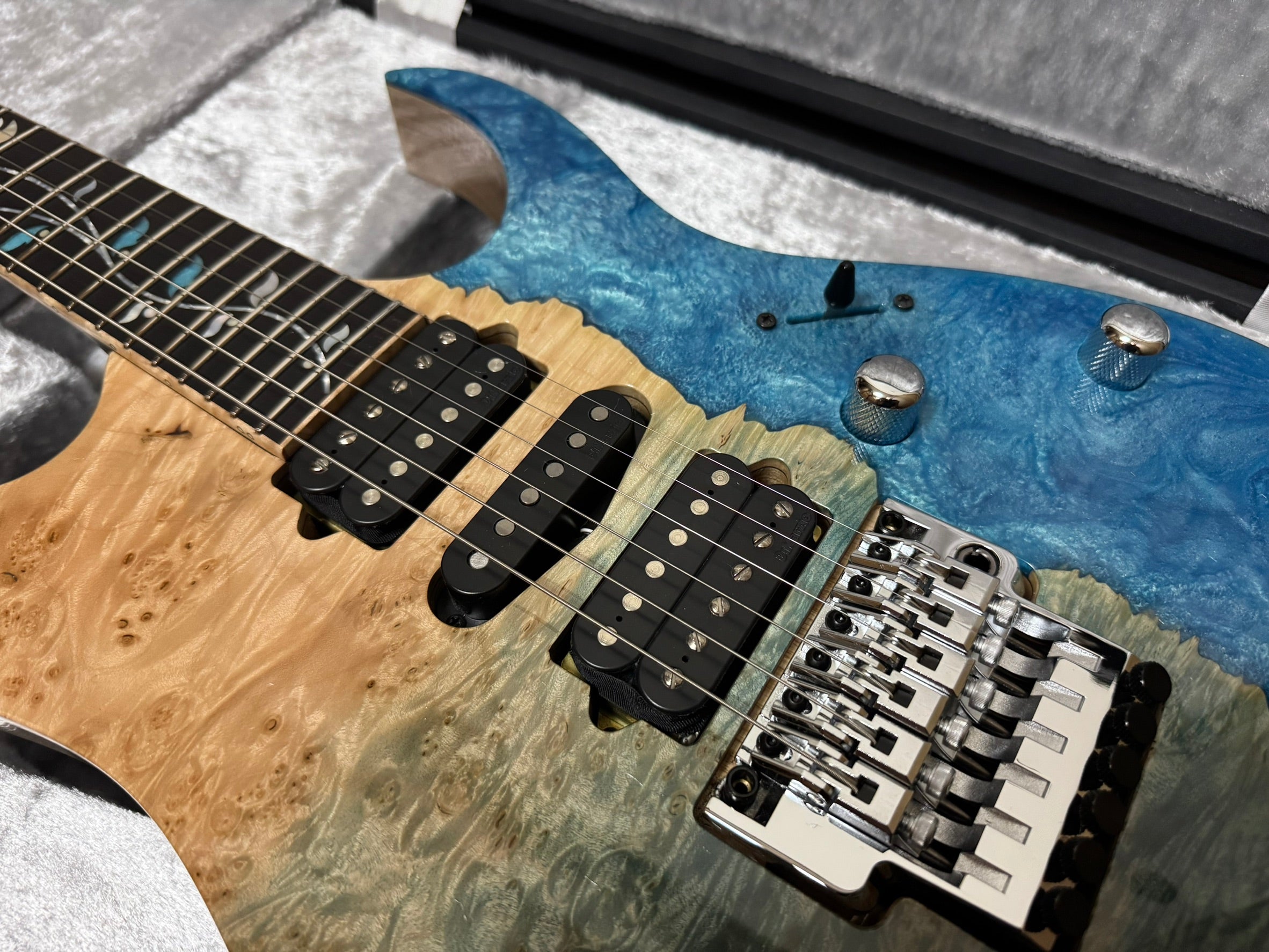 [신품] Ibanez J·Custom JCRG25C02 Limited Model 2025 아이바네즈 한정판 하이엔드 모델